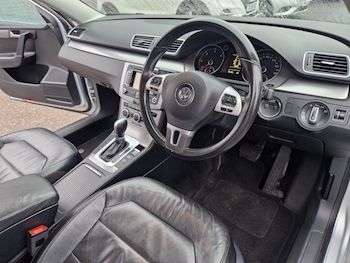 Used Volkswagen Passat 2014 for sale - 77447159: Photo