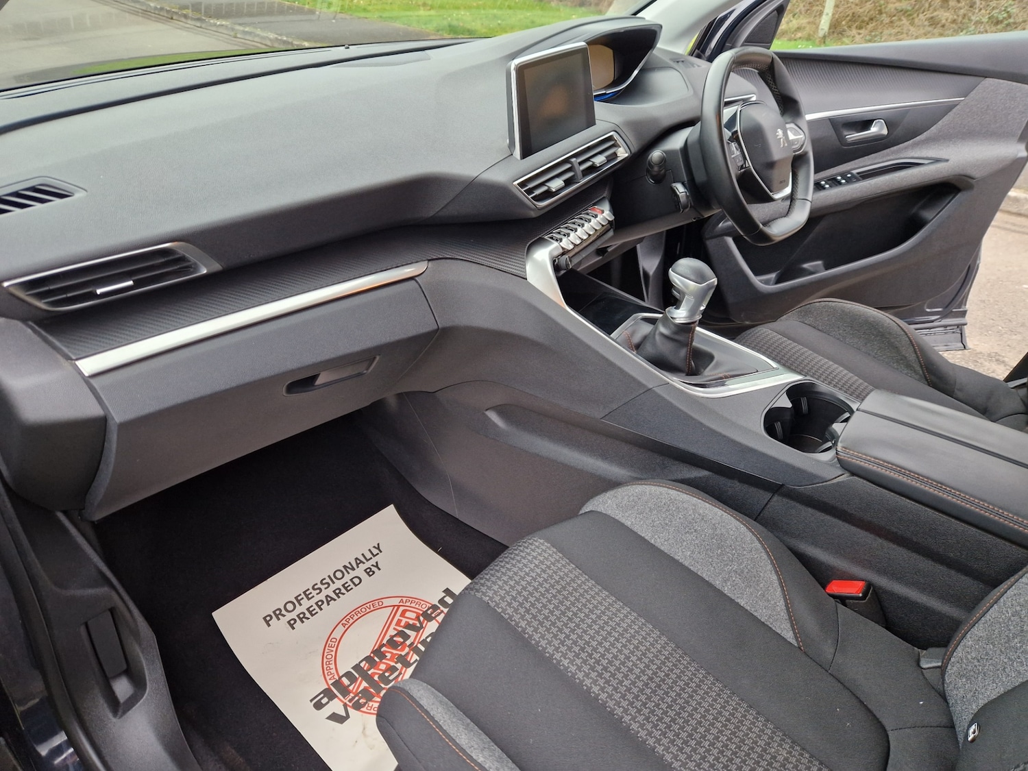 Used Peugeot 3008 2018 for sale - 77663771: Photo 10