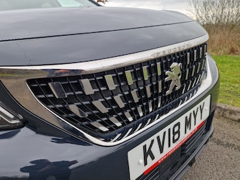 Used Peugeot 3008 2018 for sale - 77663771: Photo