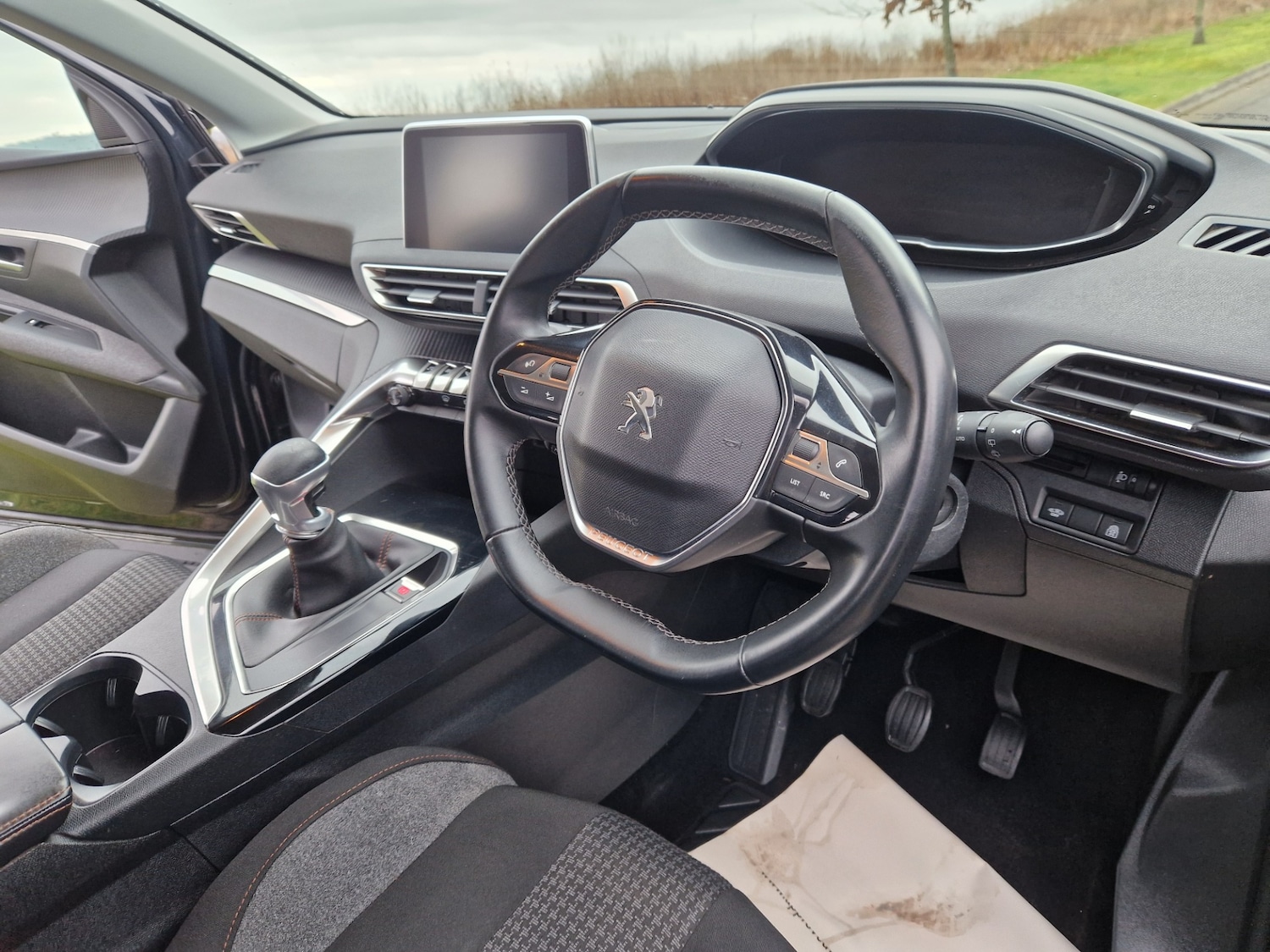 Used Peugeot 3008 2018 for sale - 77663771: Photo 5