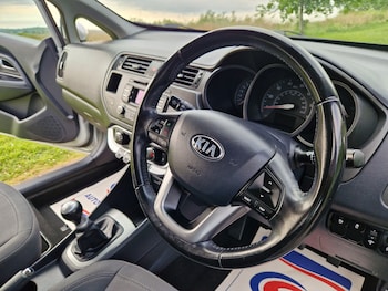 Used Kia Rio 2015 for sale - 78495182: Photo