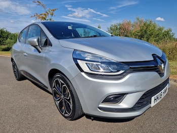 Used Renault Clio 2018 for sale - 79357285: Photo