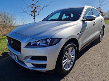 Used Jaguar F-Pace 2016 for sale - 77932342: Photo