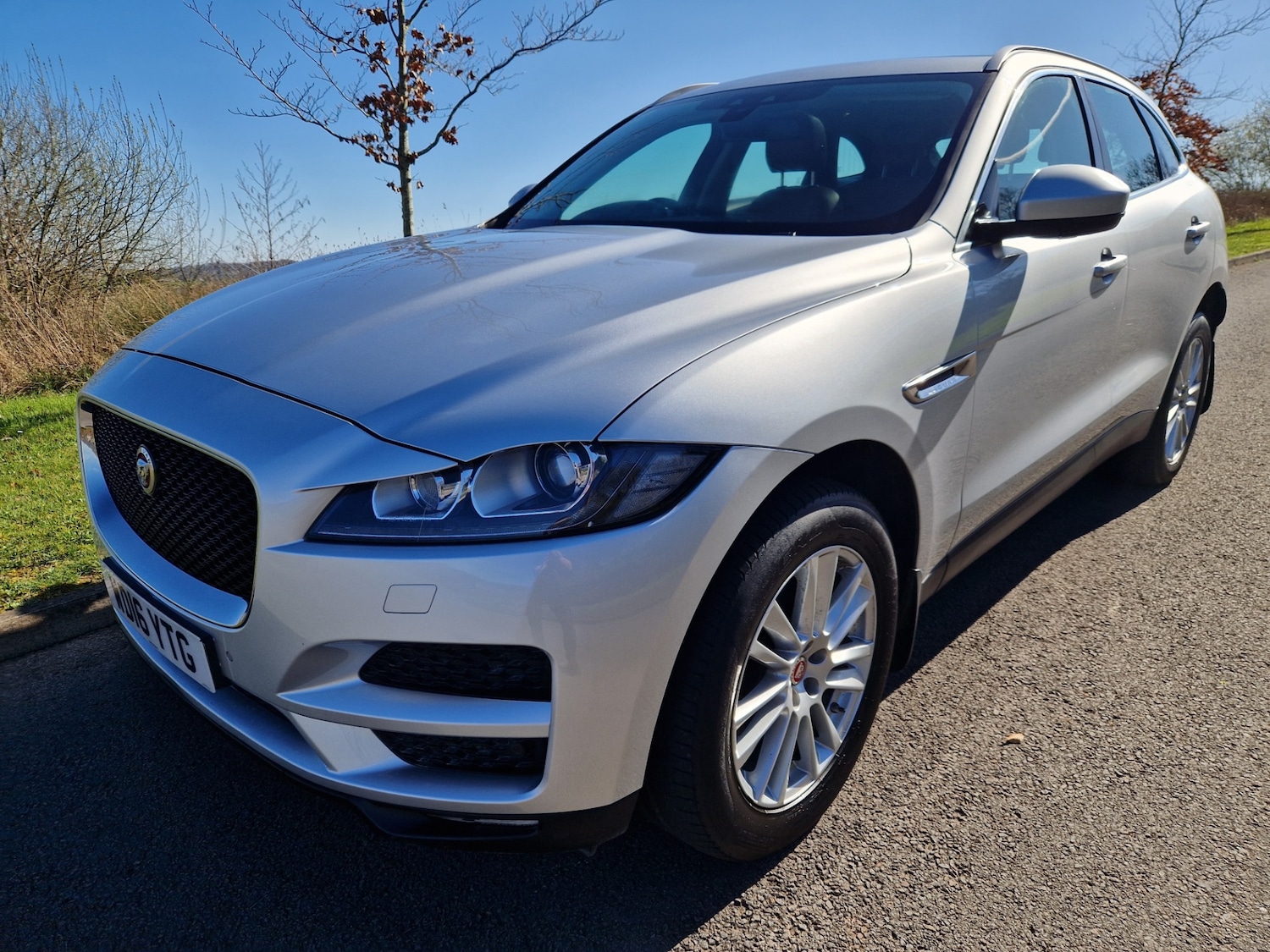 Used Jaguar F-Pace 2016 for sale - 77932342: Photo 7