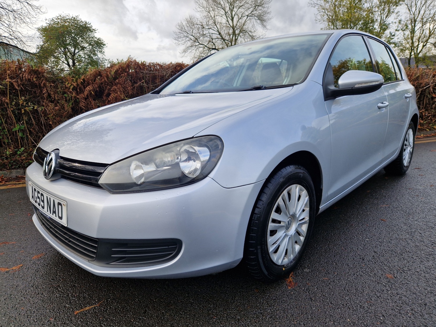 Used Volkswagen Golf 2010 for sale - 76403503: Photo 1