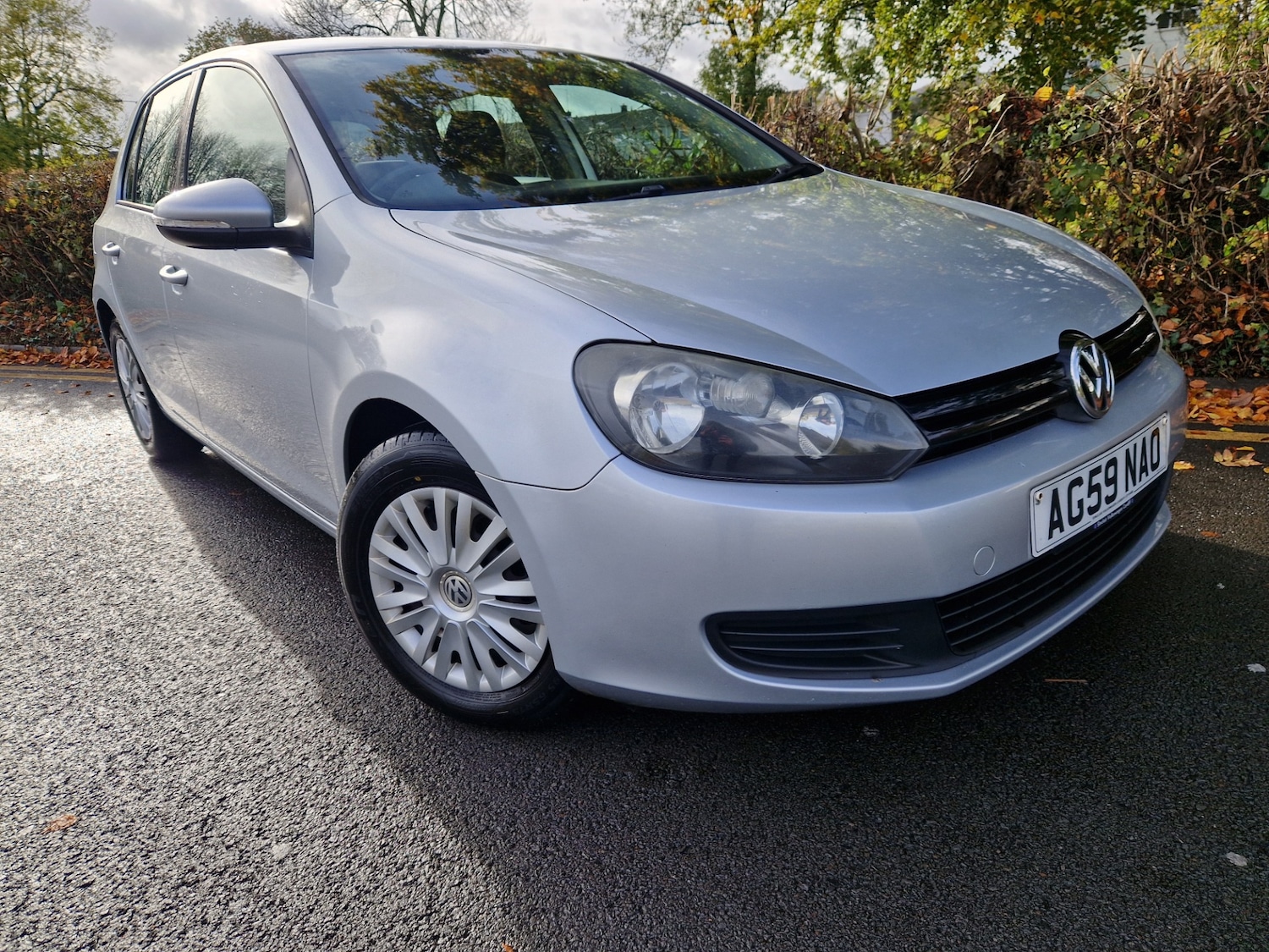 Used Volkswagen Golf 2010 for sale - 76403503: Photo 4