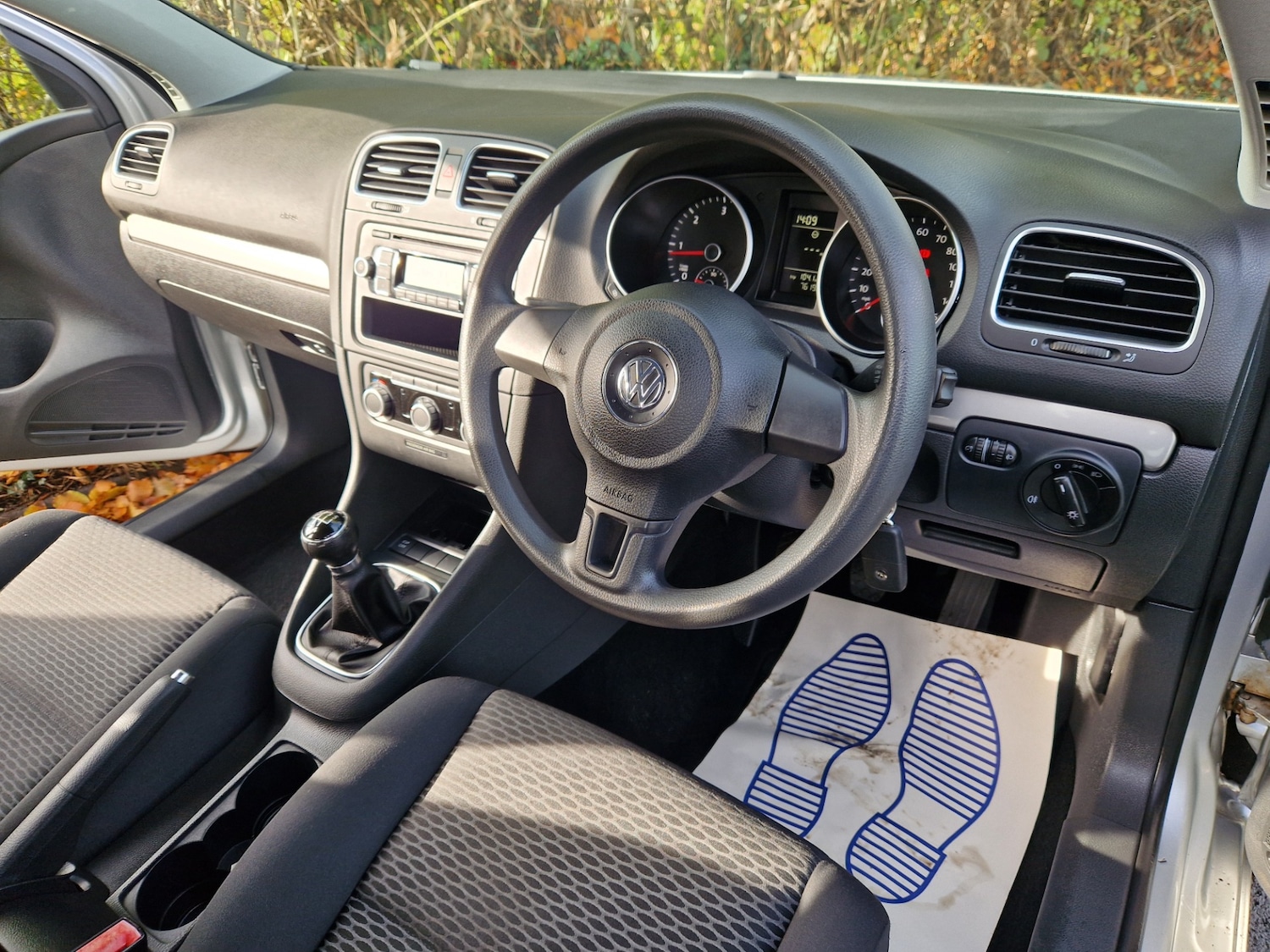 Used Volkswagen Golf 2010 for sale - 76403503: Photo 6