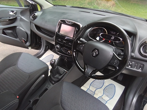 Used Renault Clio 2014 for sale - 76219245: Photo 9