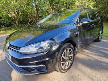 Used Volkswagen Golf 2019 for sale - 75690815: Photo
