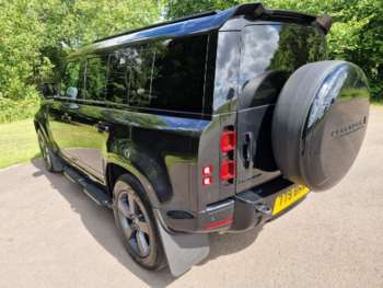 Used Land Rover Defender 2024 for sale - 74961595: Photo