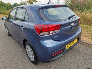 Used Kia Rio 2018 for sale - 79526215: Photo