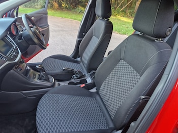 Used Vauxhall Astra 2018 for sale - 76170953: Photo 4