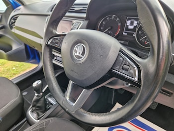 Used Skoda Fabia 2015 for sale - 78268725: Photo