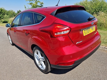 Used Ford Focus 2015 for sale - 79151911: Photo