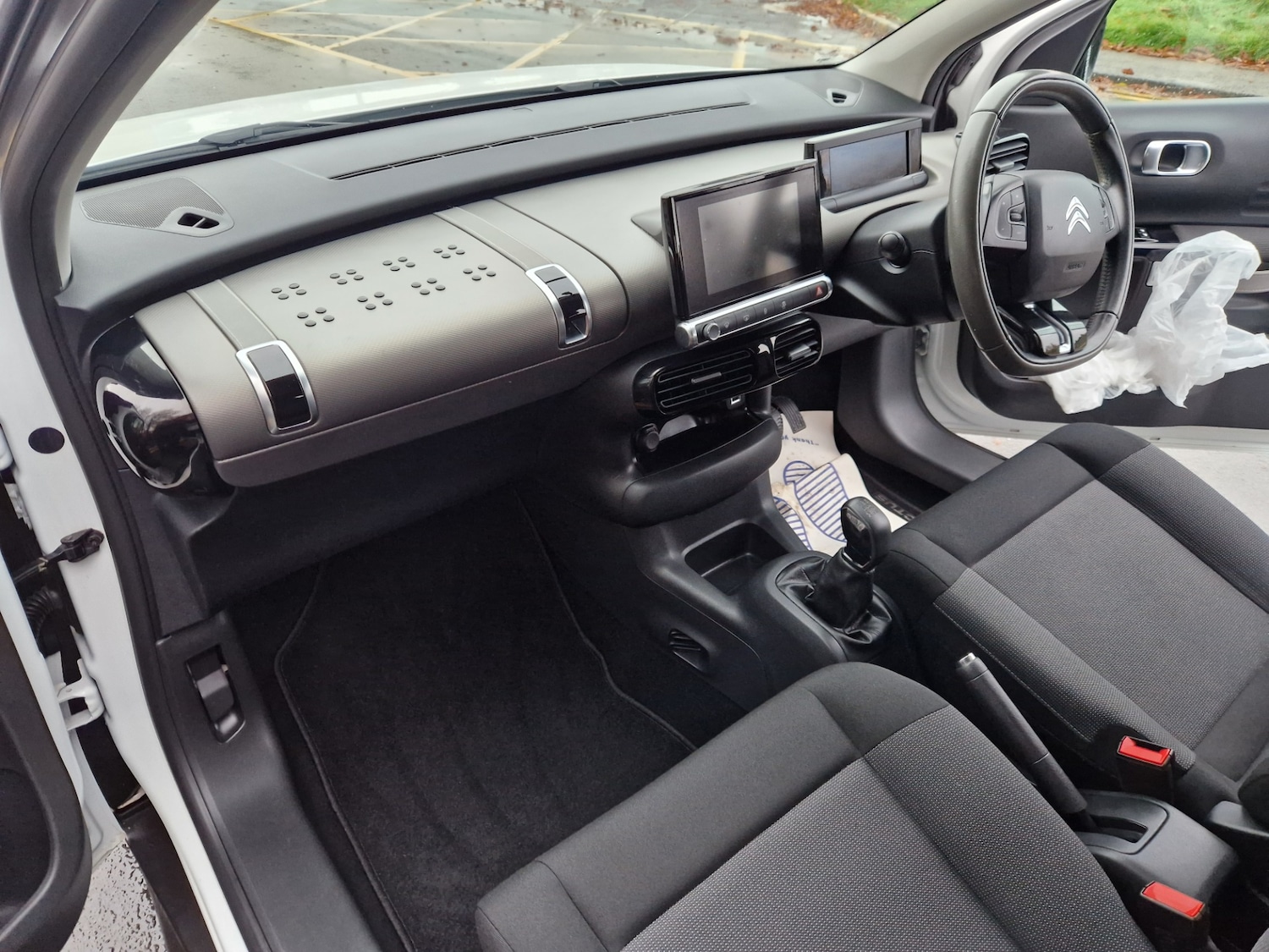 Used Citroen C4 Cactus 2018 for sale - 76464024: Photo 9