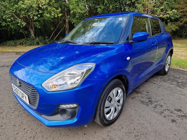 Used Suzuki Swift 2017 for sale - 75663025: Photo 1
