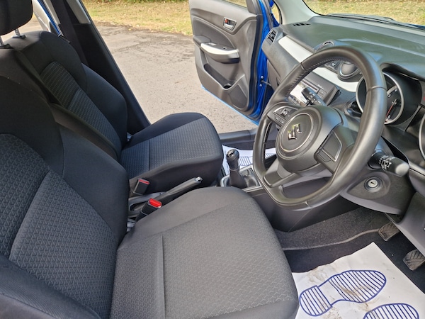 Used Suzuki Swift 2017 for sale - 75663025: Photo 6