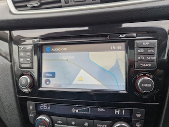 Used Nissan Qashqai 2015 for sale - 77732675: Photo