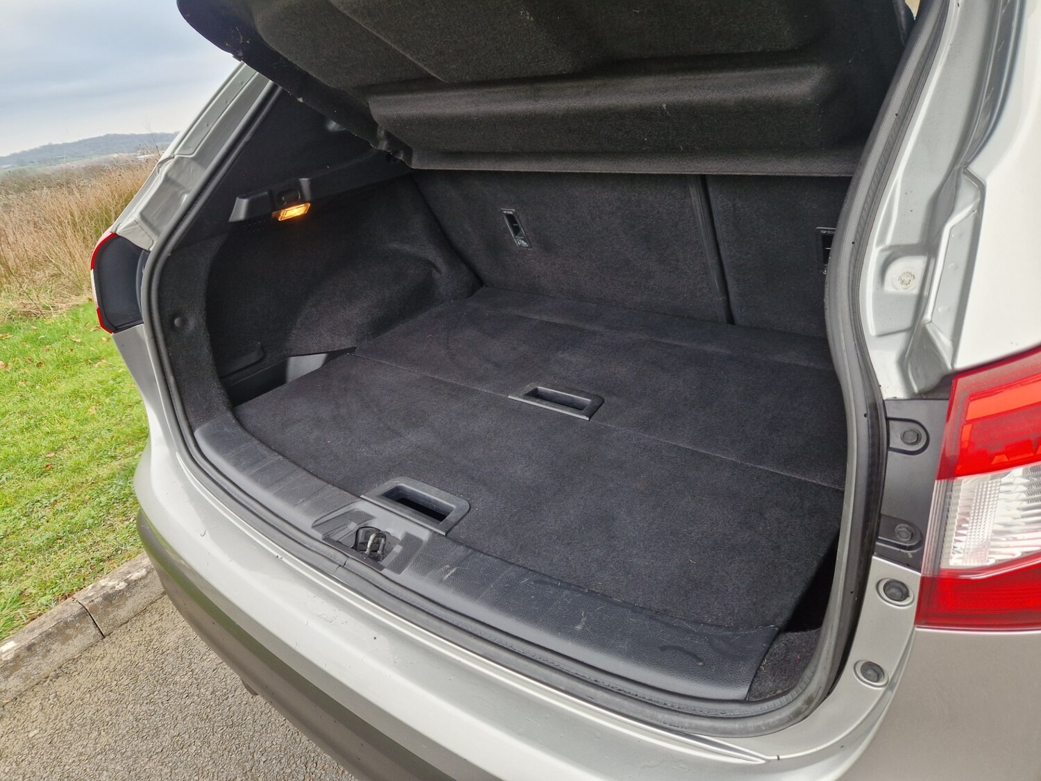 Used Nissan Qashqai 2015 for sale - 77732675: Photo 9