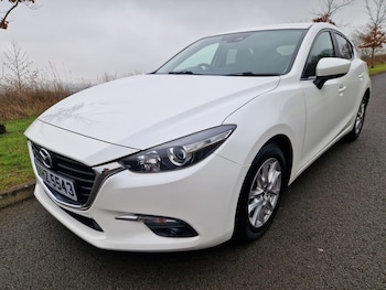 Used Mazda Mazda3 2017 for sale - 77323510: Photo