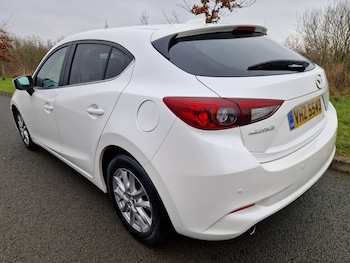 Used Mazda Mazda3 2017 for sale - 77323510: Photo