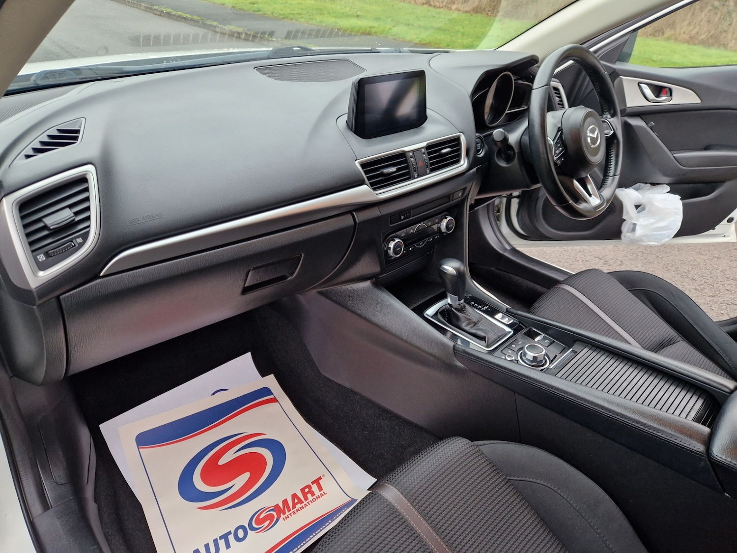 Used Mazda Mazda3 2017 for sale - 77323510: Photo 6