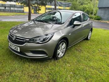2017 (17) - 1.6 CDTi 16V ecoFLEX Tech Line 5dr