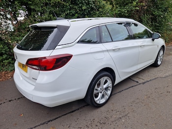 Used Vauxhall Astra 2017 for sale - 75981189: Photo