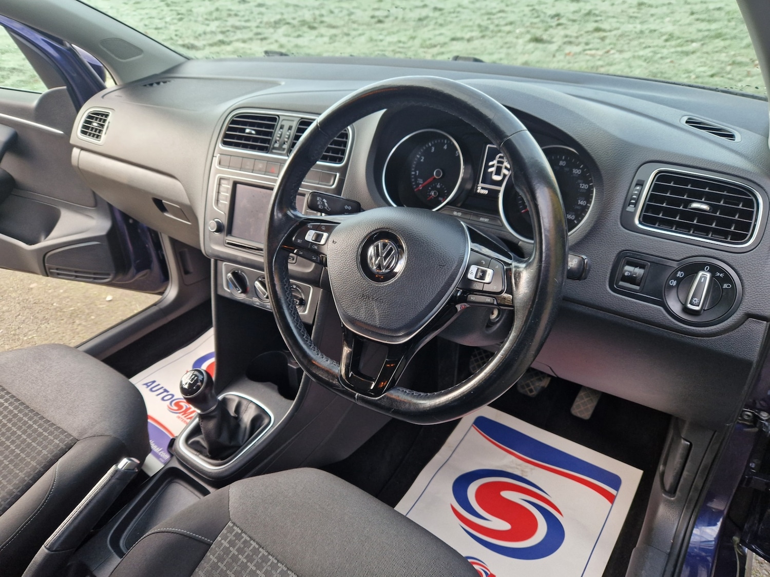 Used Volkswagen Polo 2016 for sale - 76705692: Photo 10