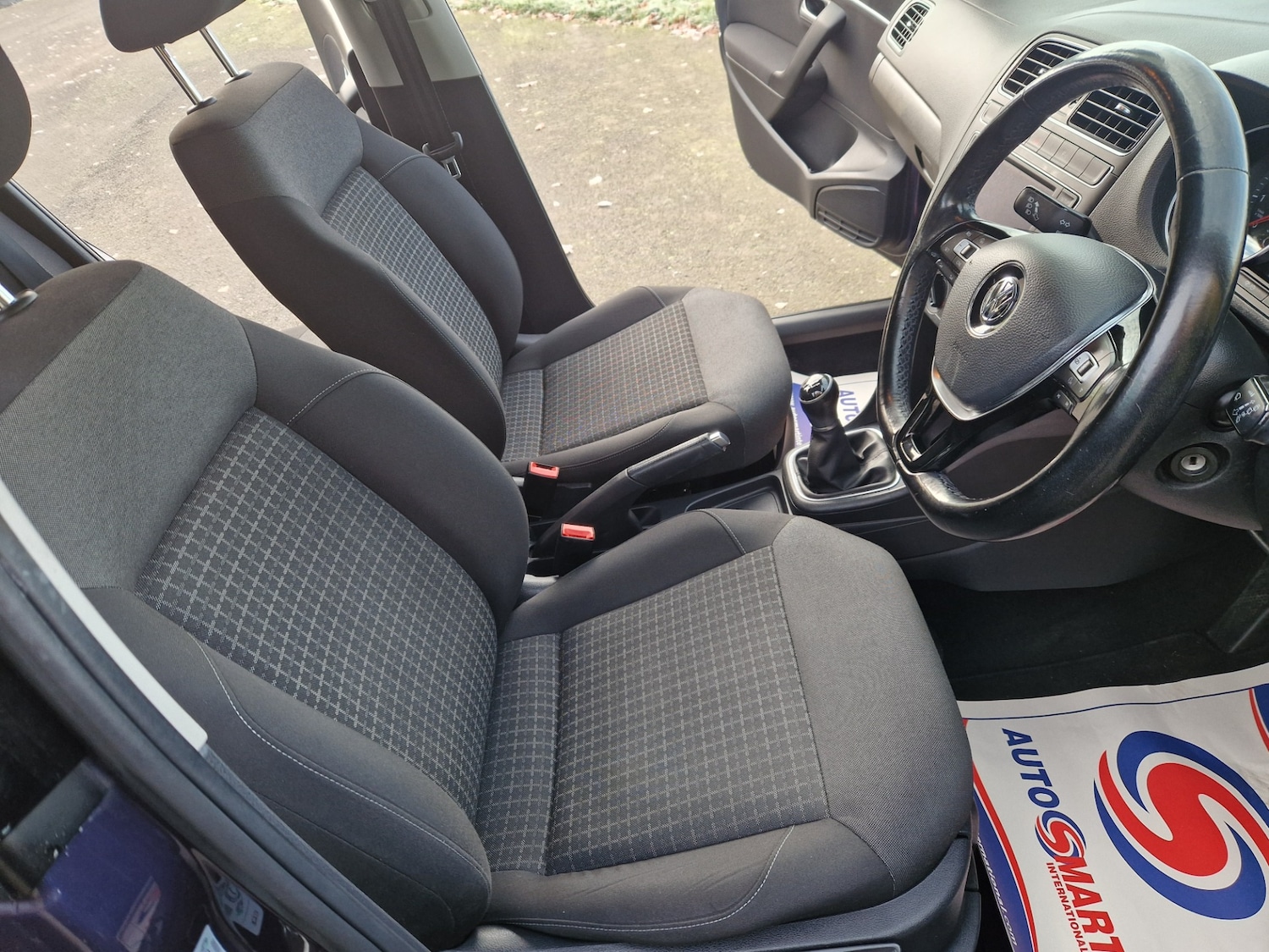 Used Volkswagen Polo 2016 for sale - 76705692: Photo 11