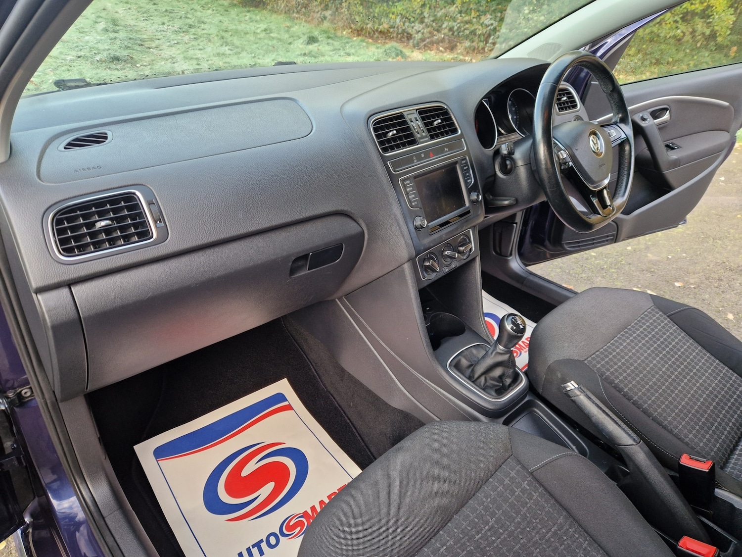 Used Volkswagen Polo 2016 for sale - 76705692: Photo 5