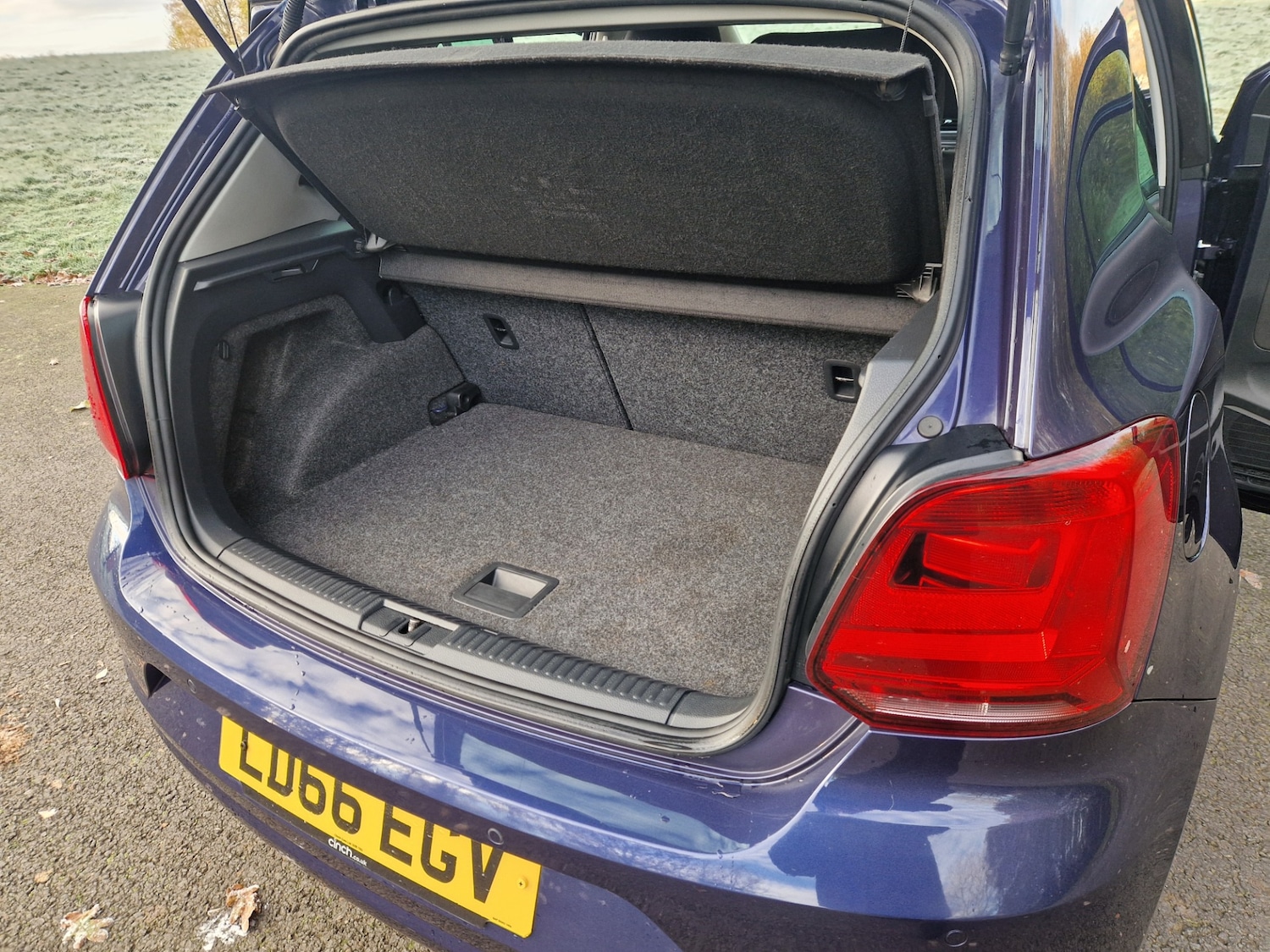 Used Volkswagen Polo 2016 for sale - 76705692: Photo 8