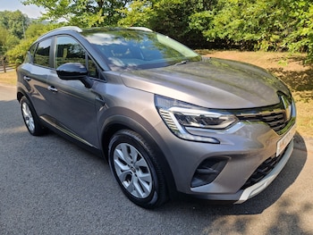 Used Renault Captur 2020 for sale - 79228556: Photo