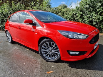 Used Ford Focus 2017 for sale - 75749105: Photo