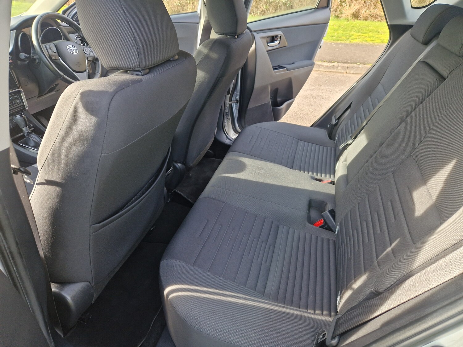 Used Toyota Auris 2016 for sale - 77555623: Photo 9