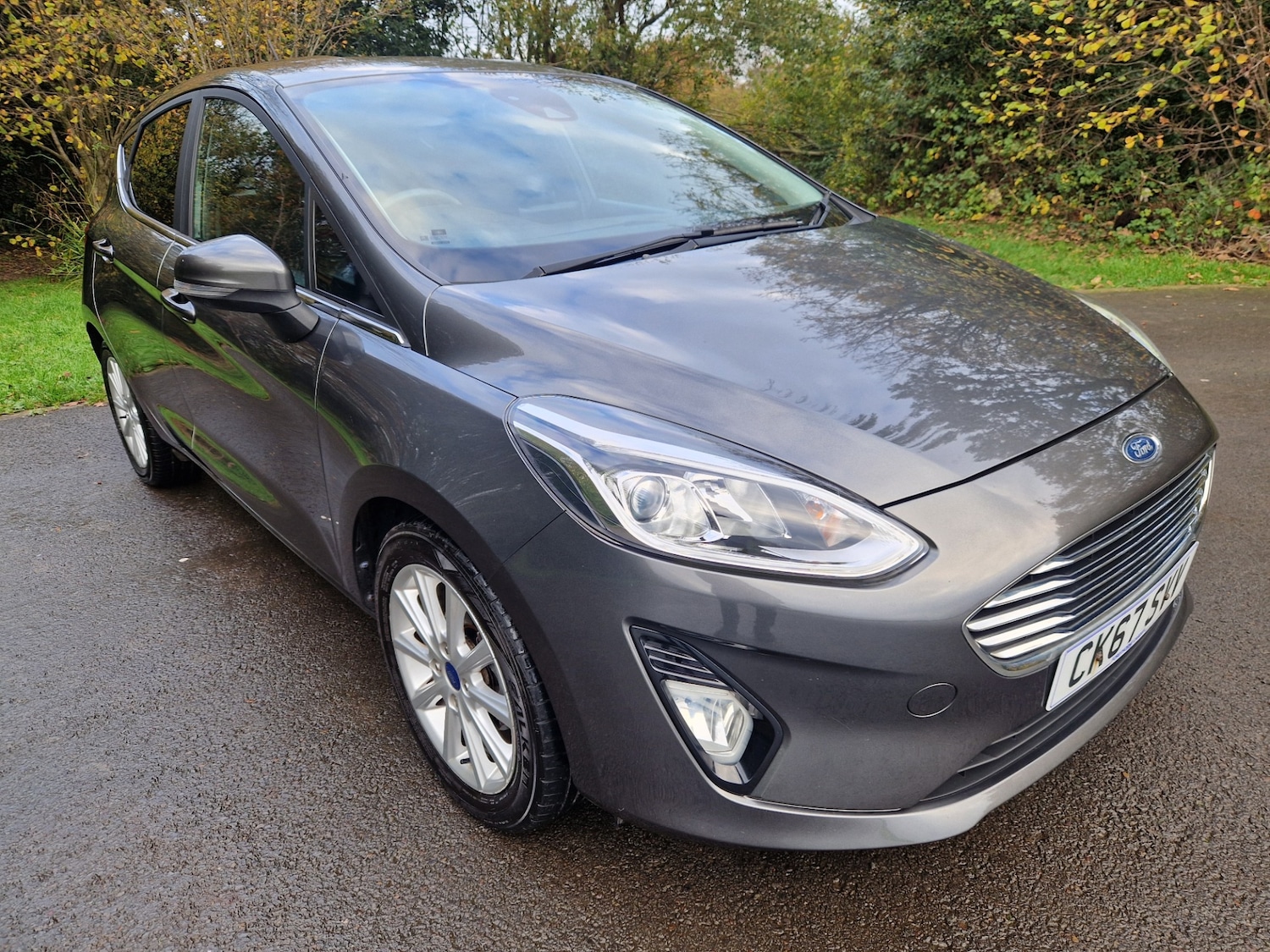 Used Ford Fiesta 2017 for sale - 76493630: Photo 1