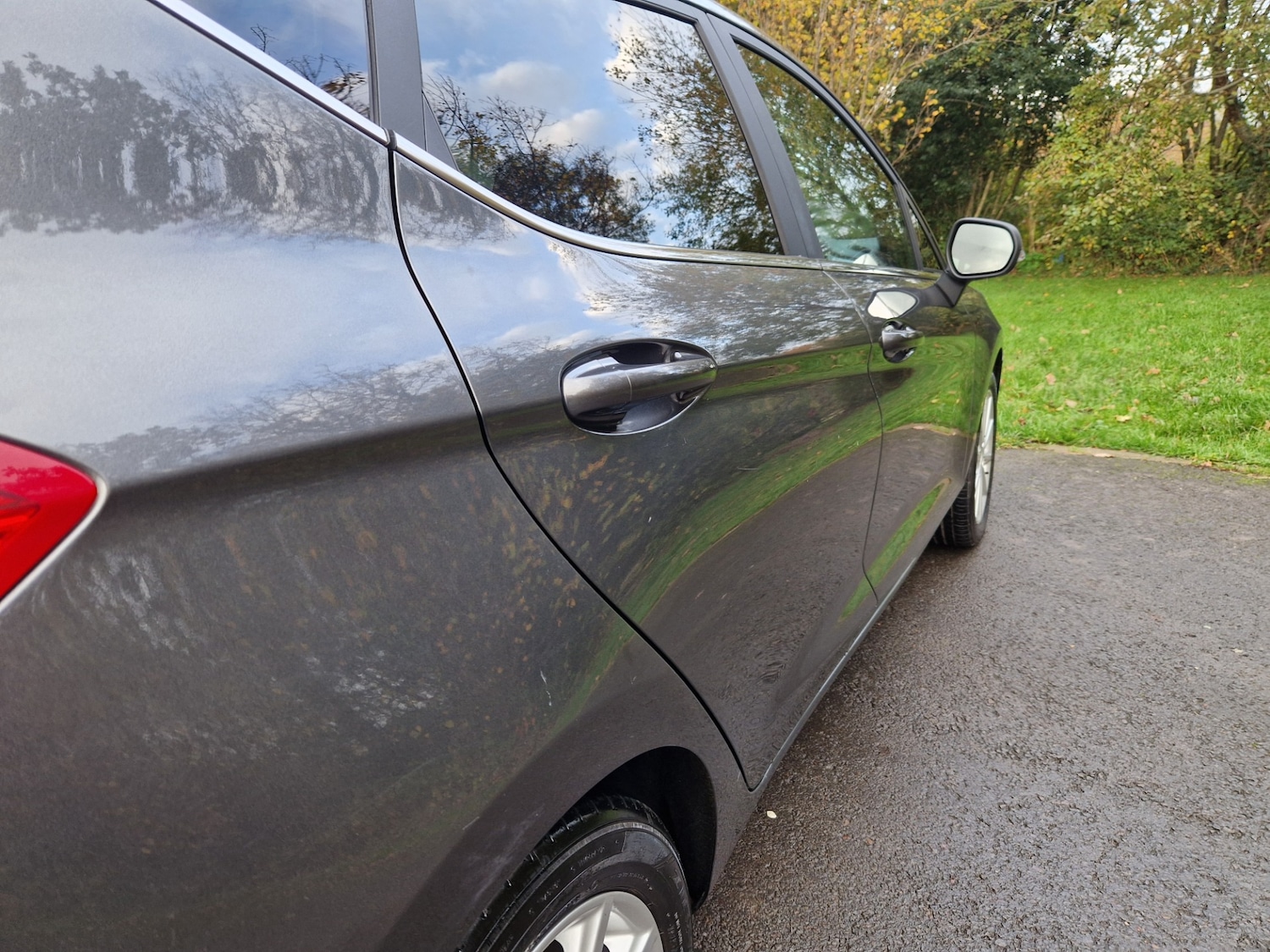 Used Ford Fiesta 2017 for sale - 76493630: Photo 21