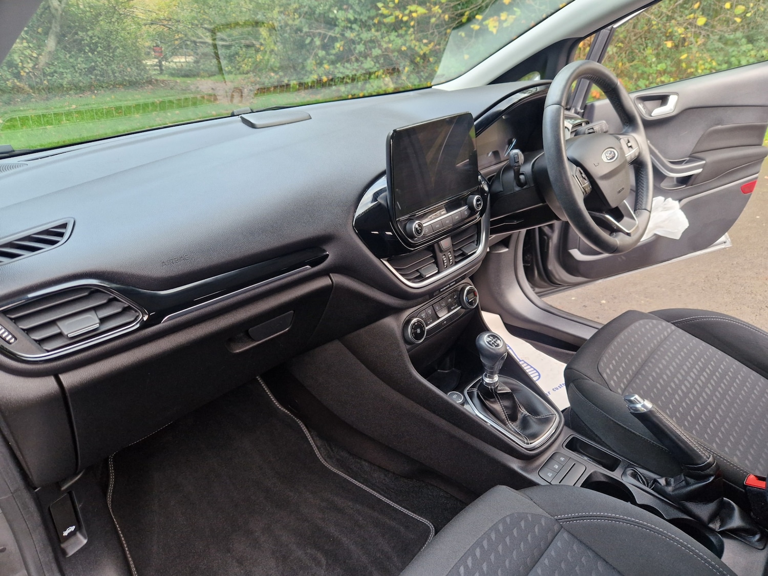 Used Ford Fiesta 2017 for sale - 76493630: Photo 8