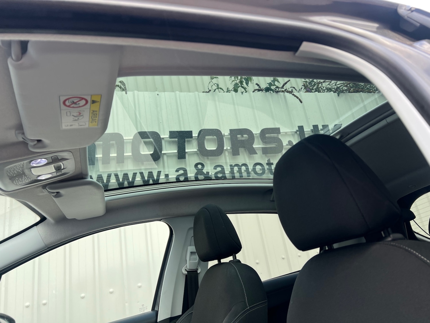 Used Peugeot 208 2018 for sale - 76354967: Photo 18