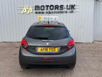 Used Peugeot 208 2018 for sale - 76354967: Photo