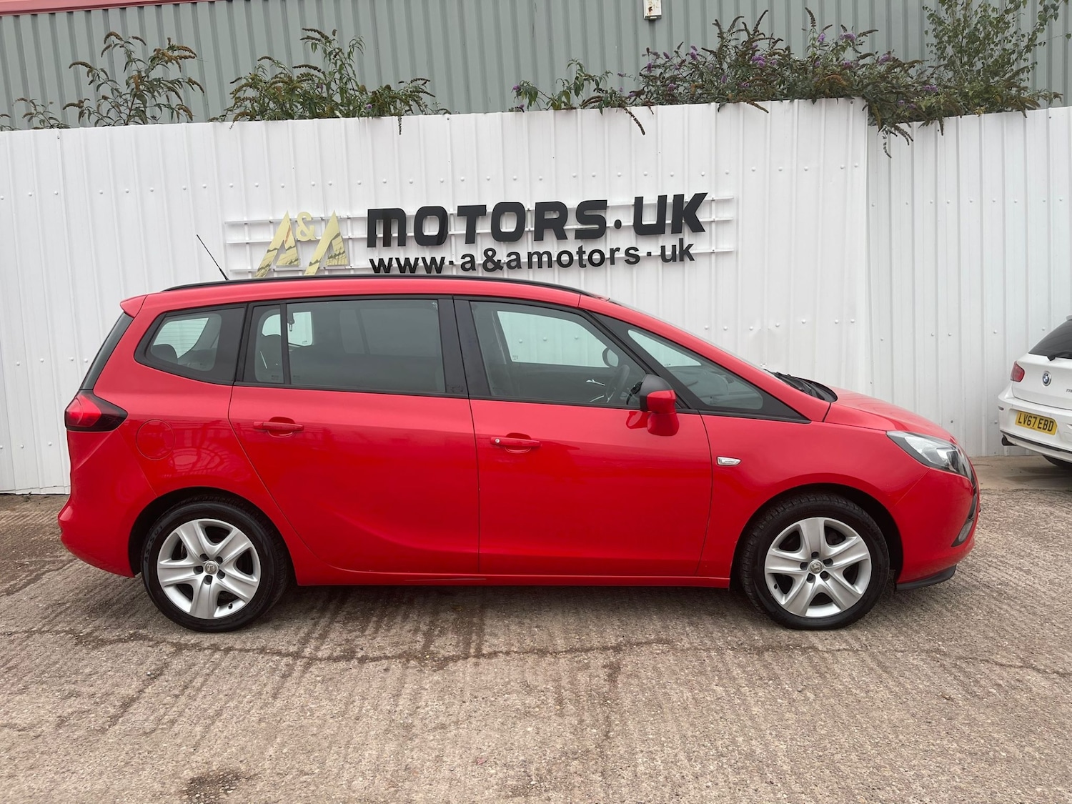 Used Vauxhall Zafira 2014 for sale - 76329636: Photo 10