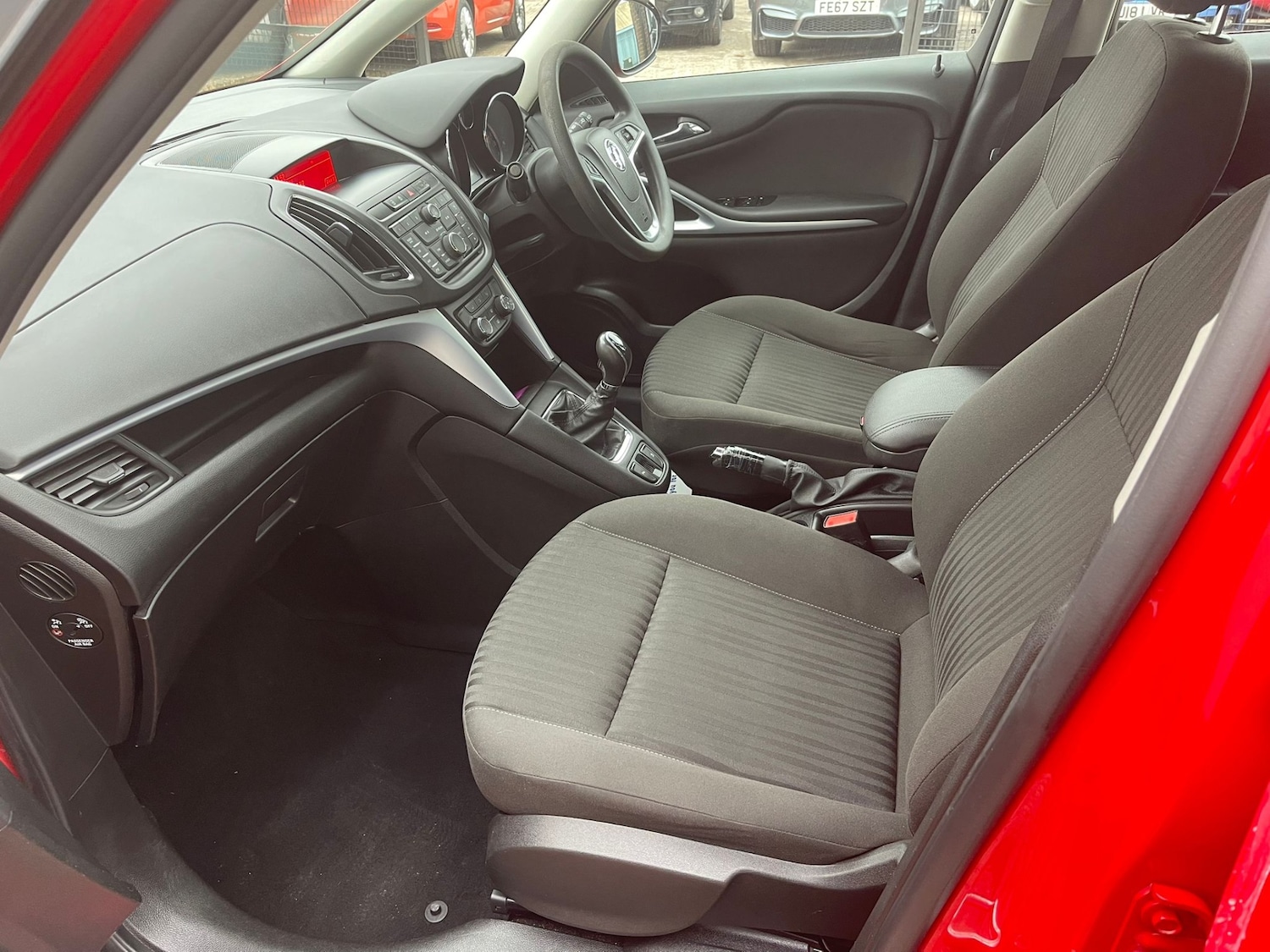 Used Vauxhall Zafira 2014 for sale - 76329636: Photo 11