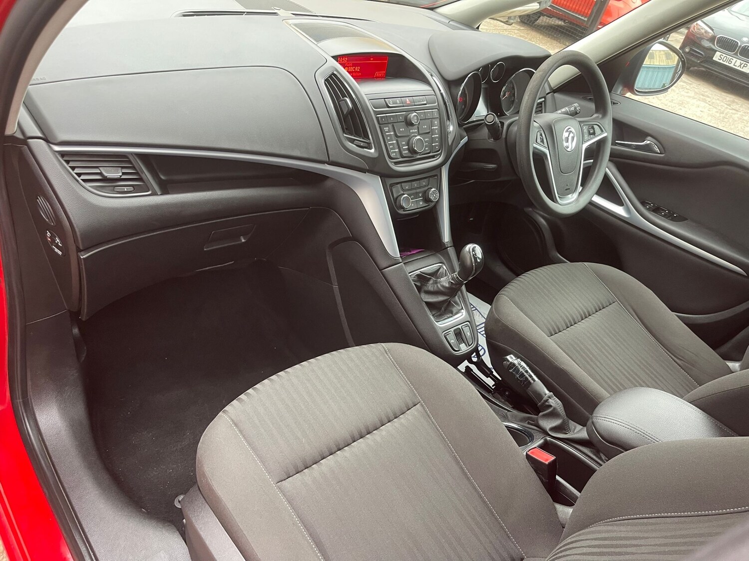 Used Vauxhall Zafira 2014 for sale - 76329636: Photo 12