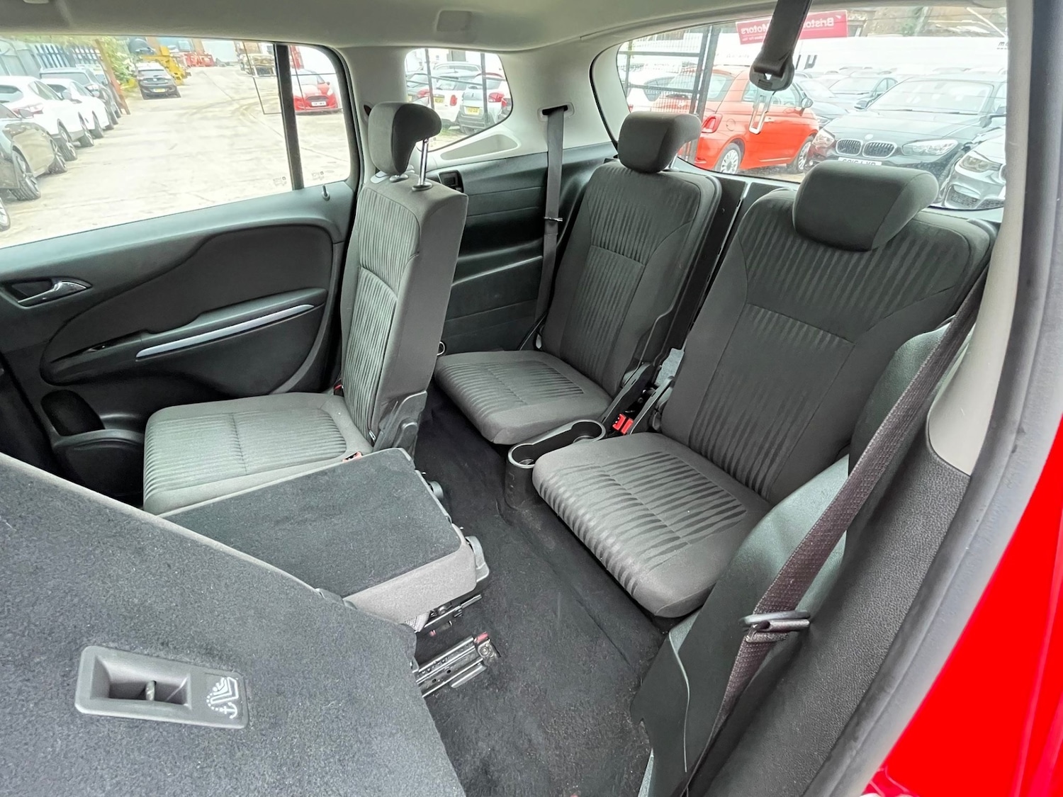 Used Vauxhall Zafira 2014 for sale - 76329636: Photo 23