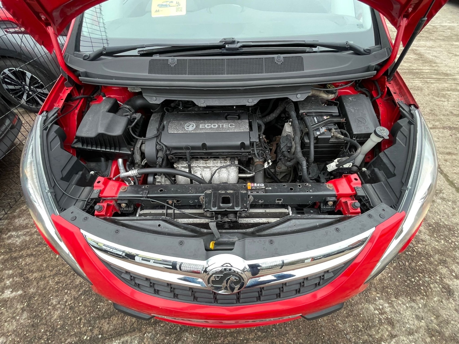 Used Vauxhall Zafira 2014 for sale - 76329636: Photo 24