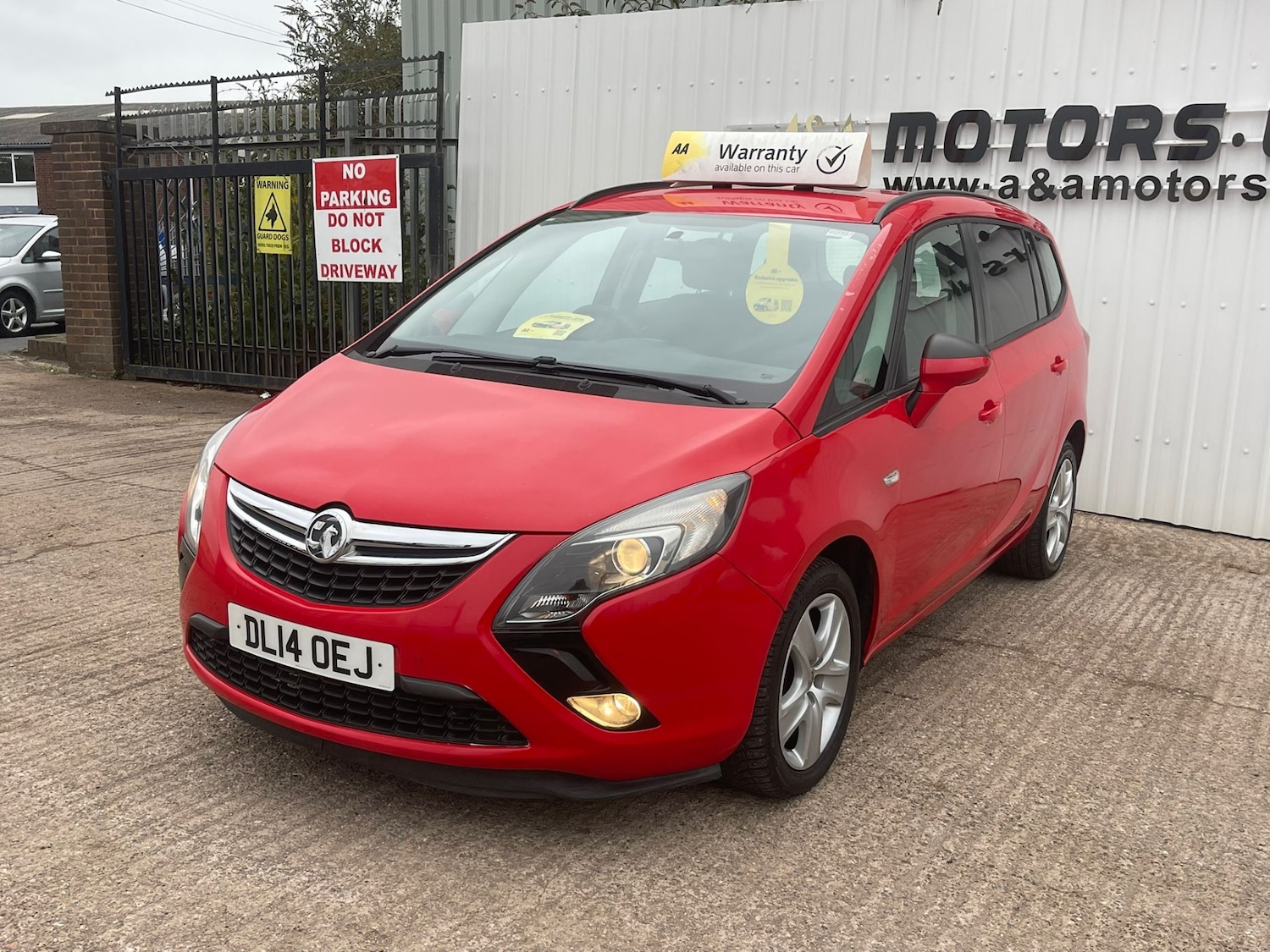 Used Vauxhall Zafira 2014 for sale - 76329636: Photo 6