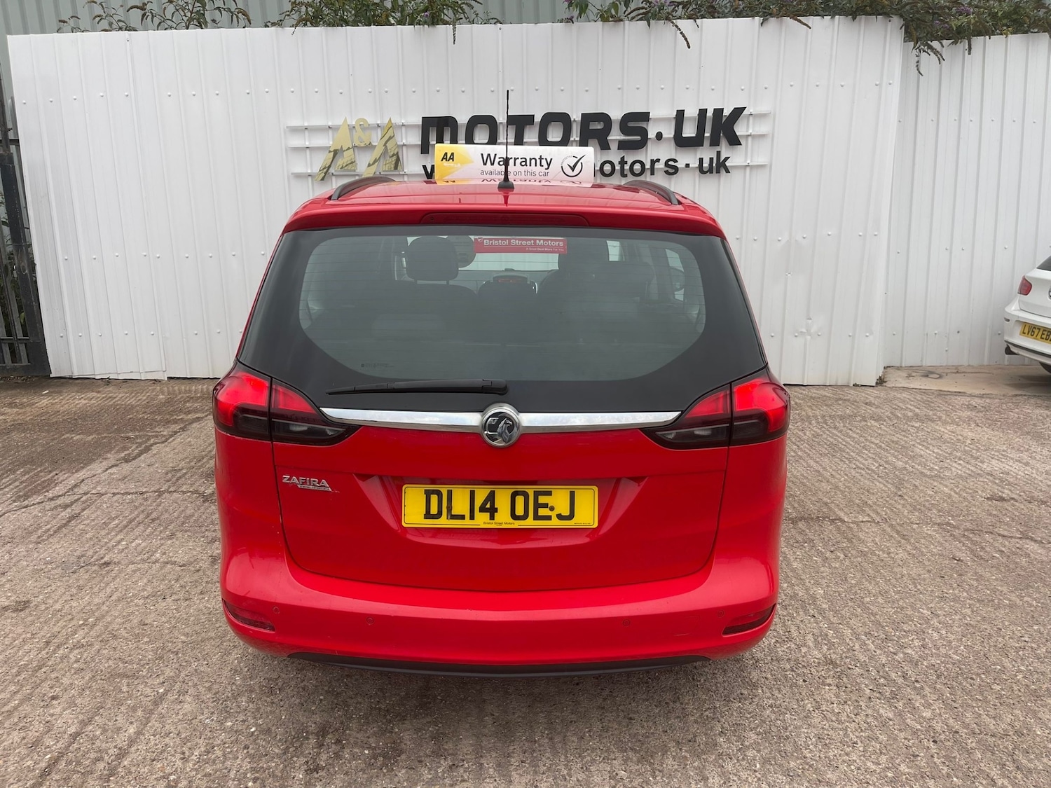 Used Vauxhall Zafira 2014 for sale - 76329636: Photo 8