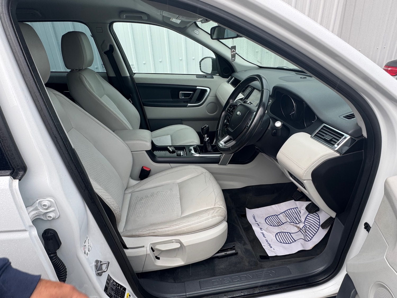Used Land Rover Discovery Sport 2016 for sale - 76329606: Photo 15
