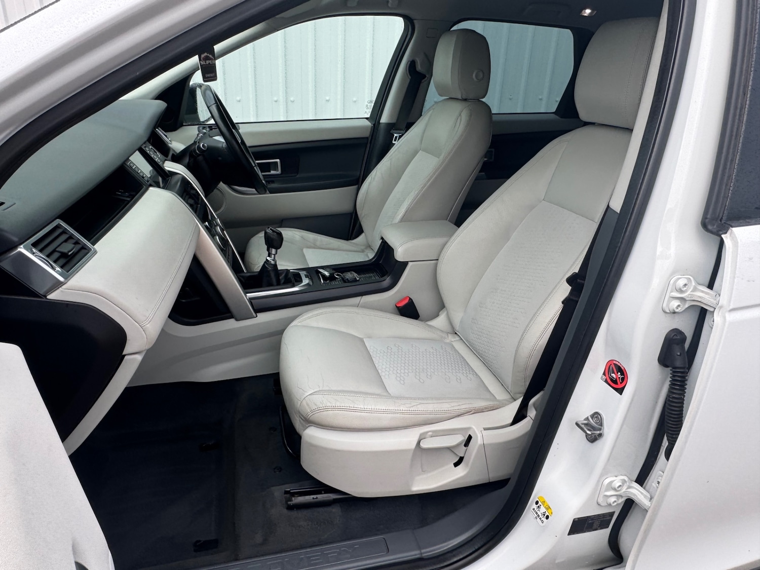 Used Land Rover Discovery Sport 2016 for sale - 76329606: Photo 18