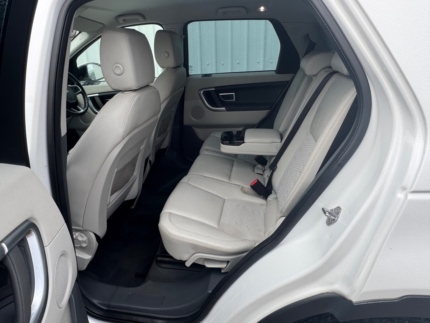 Used Land Rover Discovery Sport 2016 for sale - 76329606: Photo 21